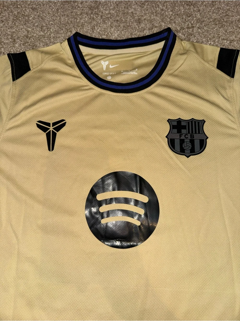 Nike x Kobe FC Barcelona 2025-26 Lamine Yamal #10 Men’s Fan Away Soccer Jersey🆕